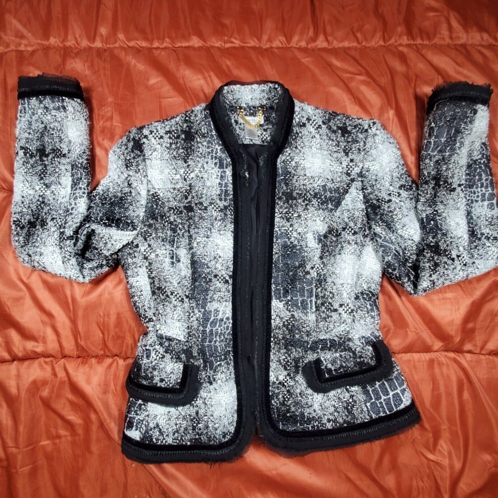 Gorgeous!‎ Cache Gnarled Graphic Tweed Blazer Size 4 100% Polyester